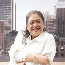นางสุดจินดา เศรษฐกูลวิชัย (แหม่ม)